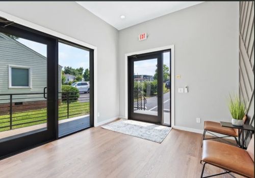 2811 Azalea Pl, Nashville, TN, 37204-3117 | Card Image
