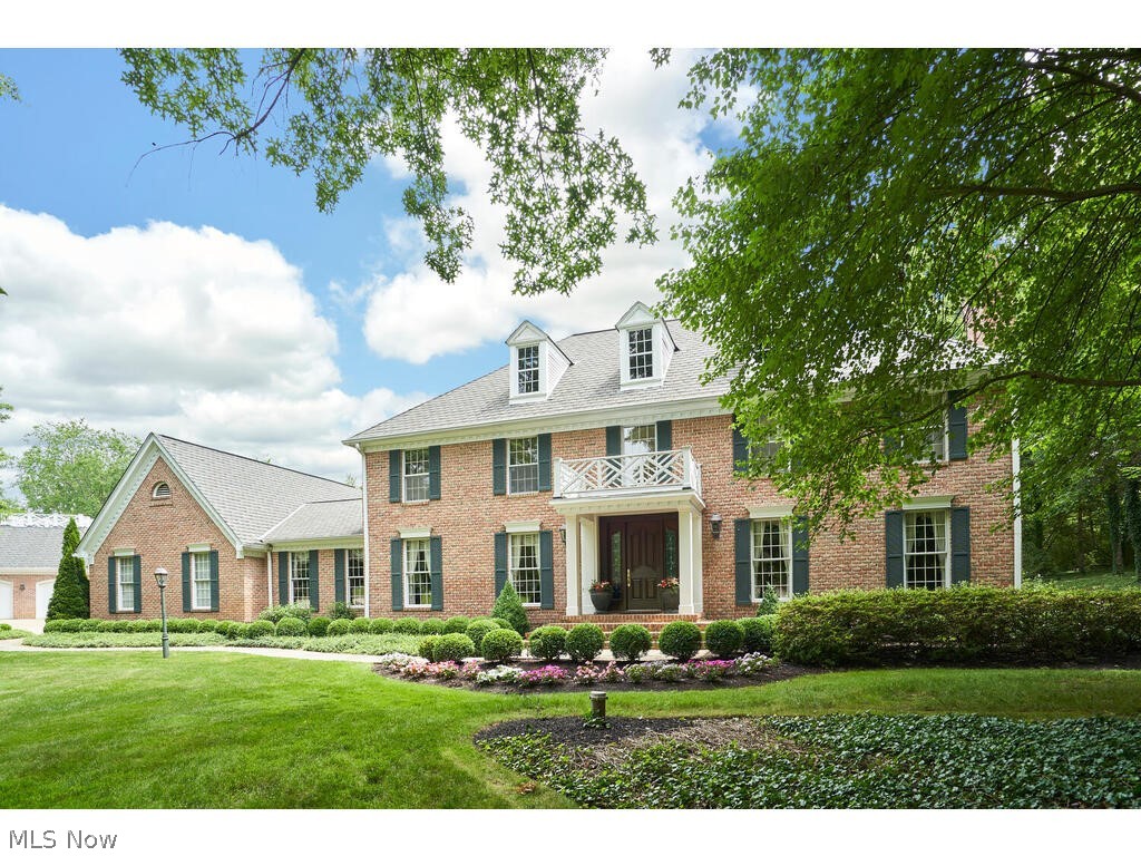 Roundhill Rd, Akron, OH 44333