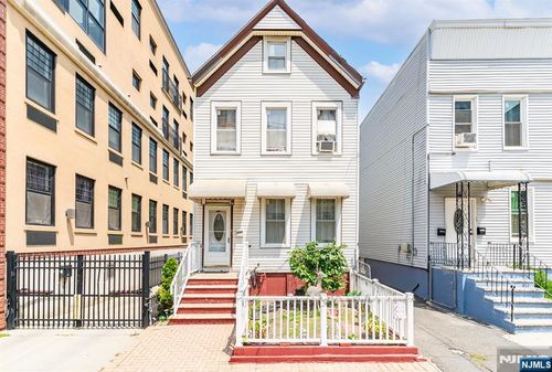 186 Culver Avenue, Jersey City, NJ, 07305 | Card Image