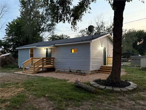 101 Nelson Park Rd Sw, Gravette, AR, 72736-9559 | Card Image