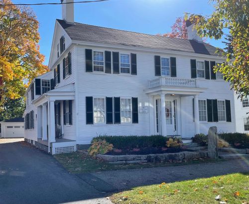 70 Front St, Exeter, NH, 03833-2723 | Card Image