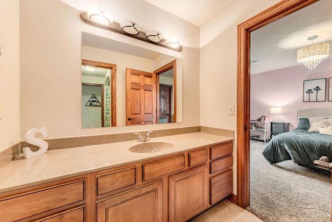 585 Overlook Pass, House other with 5 bedrooms, 4 bathrooms and null parking in Fredonia WI | Image 49