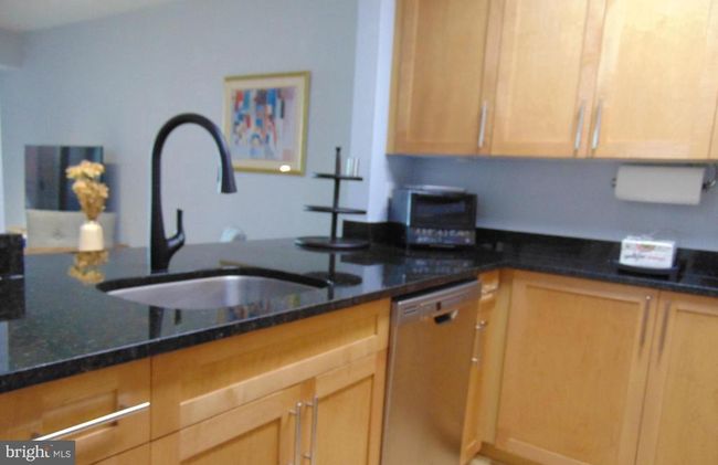 APT-511 - 7500 Woodmont Ave, Condo with 1 bedrooms, 1 bathrooms and null parking in BETHESDA MD | Image 6