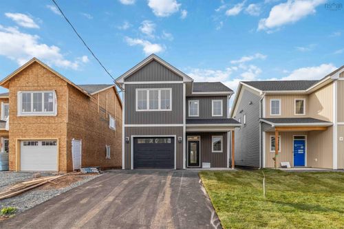 46 Brianna Dr, Lantz, NS, B2S0K4 | Card Image