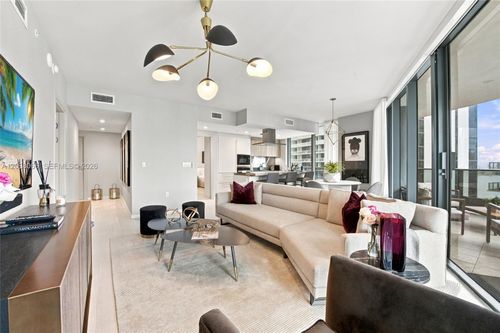 3401-1000 Brickell Plz, Miami, FL, 33131-3860 | Card Image
