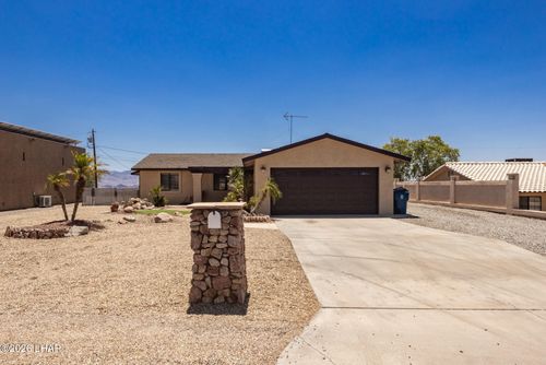 665 Mohican Dr, Lake Havasu City, AZ, 86406-6313 | Card Image