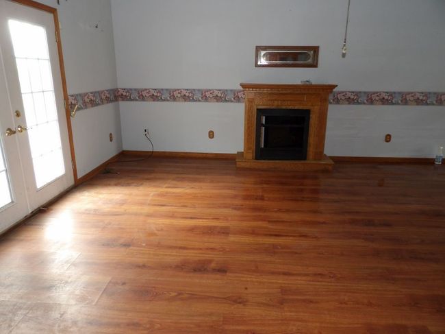 716 Rutledge Rd, House other with 2 bedrooms, 2 bathrooms and 2 parking in Transfer PA | Image 5