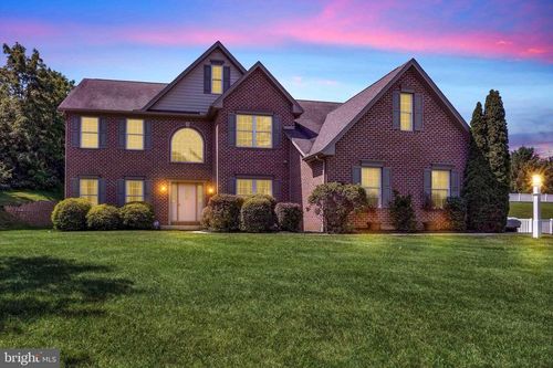 28 Valley Rd, SHREWSBURY, PA, 17361-1116 | Card Image