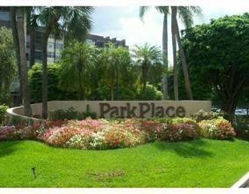 215-1000 Saint Charles Pl, Pembroke Pines, FL, 33026-3341 | Card Image