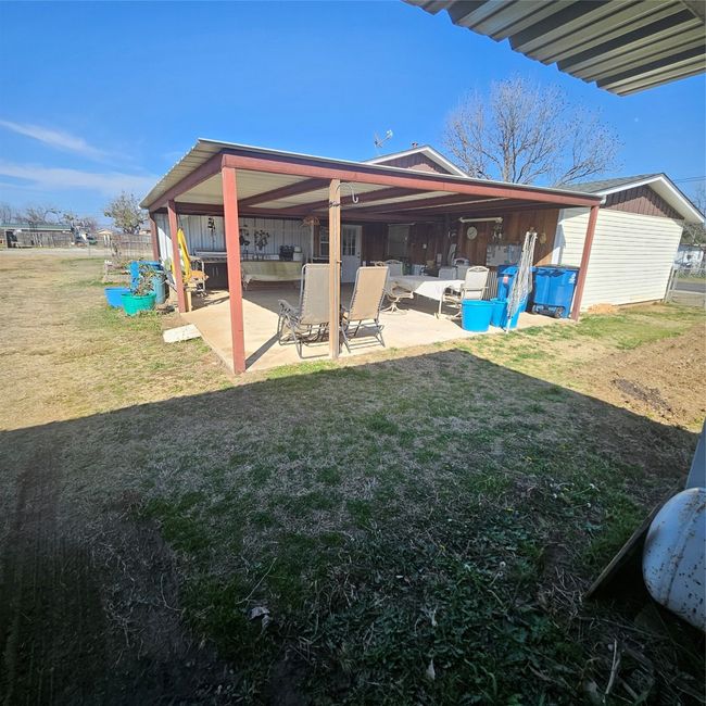 Covered patio | Image 31