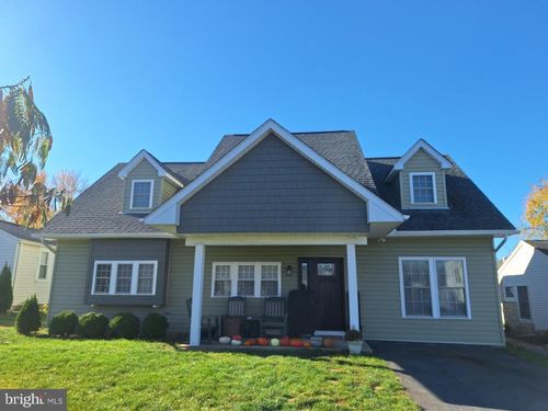 1148 Stanley Ave, CHAMBERSBURG, PA, 17201-2876 | Card Image