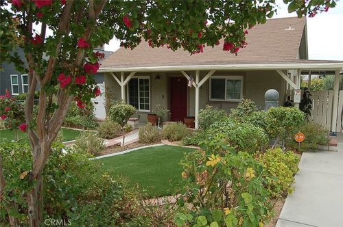 1188 W Cypress Ave, Redlands, CA, 92373 | Card Image