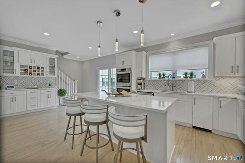 1-35 Terrace Pl, Stamford, CT, 06902-2884 | Card Image