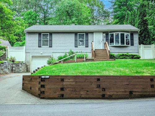 14 Hampton Rd, Sound Beach, NY, 11789-1825 | Card Image