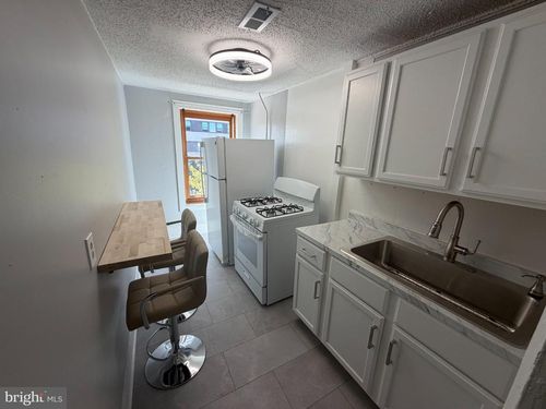3-322 South Broad Street, Trenton, NJ, 08608 | Card Image