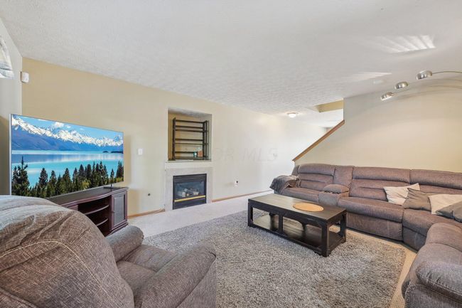 5307 Valley Forge St, Condo with 3 bedrooms, 3 bathrooms and null parking in Orient OH | Image 17