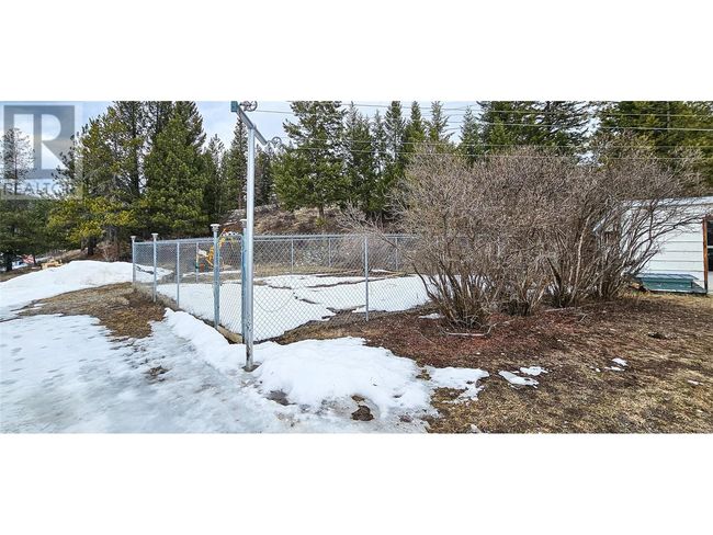 3705 Kahn Rd, House other with 4 bedrooms, 2 bathrooms and null parking in Cranbrook BC | Image 41