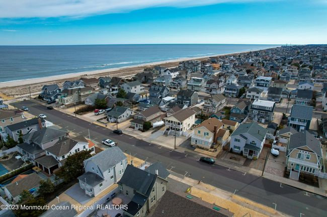 12 Brown Ave, House other with 3 bedrooms, 3 bathrooms and null parking in Lavallette NJ | Image 4
