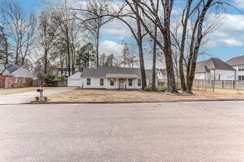 7119 Toro Cv, Germantown, TN, 38138-5742 | Card Image