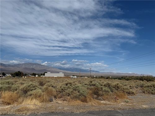5021 Riata Pl, Pahrump, NV, 89060-1785 | Card Image
