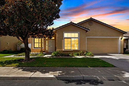 129 Little Johns Creek Dr, Oakdale, CA, 95361-4190 | Card Image