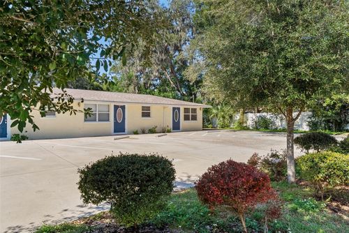 d-12410 N 59th St, Tampa, FL, 33617-1353 | Card Image