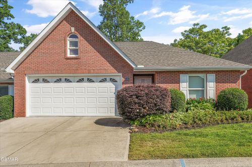 141 Creekwood Way, Seymour, TN, 37865-5573 | Card Image