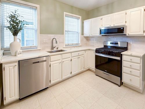 1-103 Hancock St, Boston, MA, 02125-4426 | Card Image