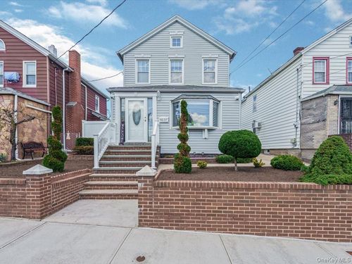 146-07 17th Ave, Whitestone, NY, 11357-3015 | Card Image