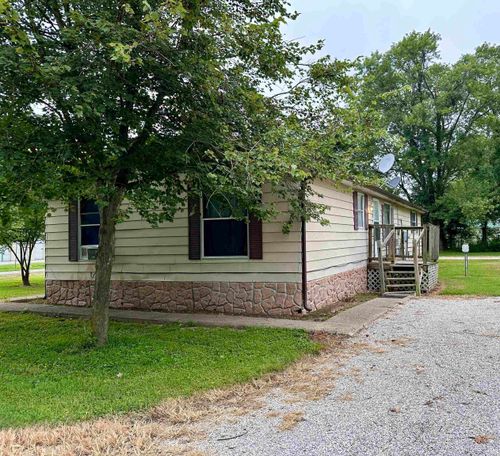 9404 W County Road 90 N, Richland, IN, 47634-9009 | Card Image