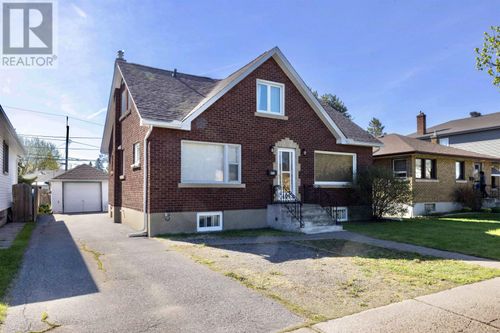 408 Kingsway, Thunder Bay, ON, P7E2A7 | Card Image