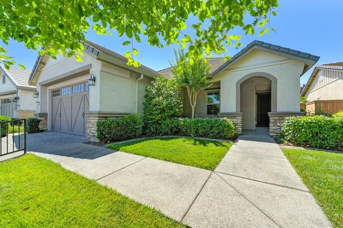 7632 Chatsworth Cir, Elk Grove, CA, 95757-5106 | Card Image
