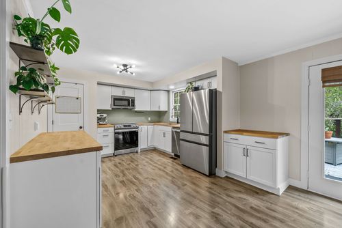 452 Harwell Dr, Hermitage, TN, 37076-2116 | Card Image