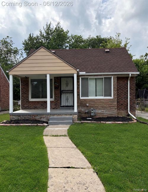 10945 Peerless St, Detroit, MI, 48224-4123 | Card Image
