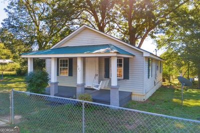 927 Historic Homer Highway, House other with 2 bedrooms, 1 bathrooms and 2 parking in Homer GA | Image 2