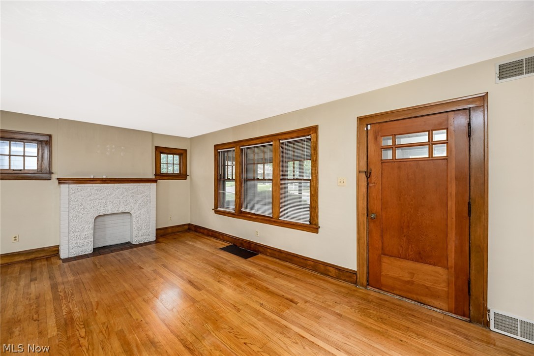 Residential in Cuyahoga Falls 5