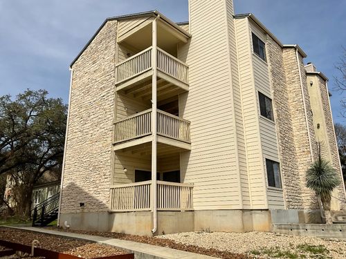 d-1013 Chestnut St, San Marcos, TX, 78666-3426 | Card Image