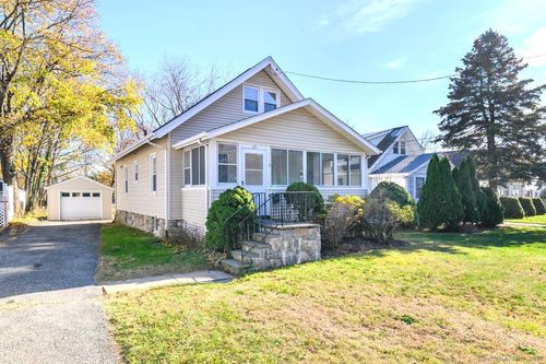 29 Sterling Pl, Stamford, CT, 06907-1336 | Card Image