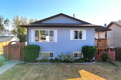 66 Westview Crescent, Blackfalds, AB, T0M0J0 | Card Image