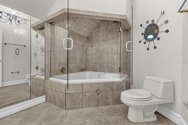 Bathroom #3 inside bedroom #4 | Image 52