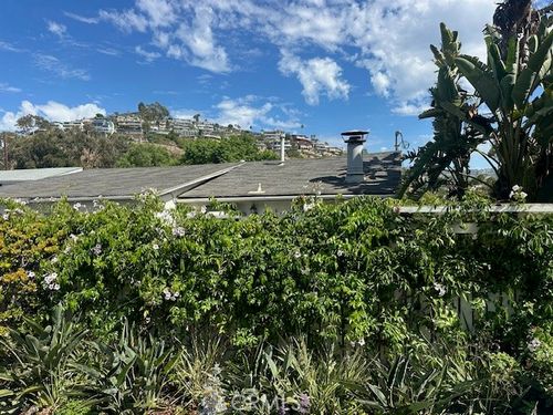 467 Hill St, Laguna Beach, CA, 92651 | Card Image