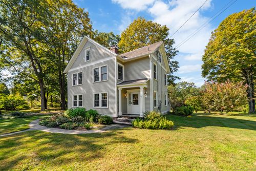 47 South St, Roxbury, CT, 06783-1708 | Card Image