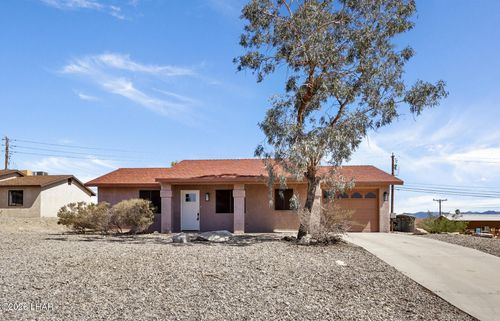 3330 Dolphin Dr, Lake Havasu City, AZ, 86406-4165 | Card Image