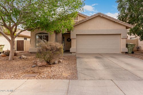 8325 N 61st Ln, Glendale, AZ, 85302-5711 | Card Image