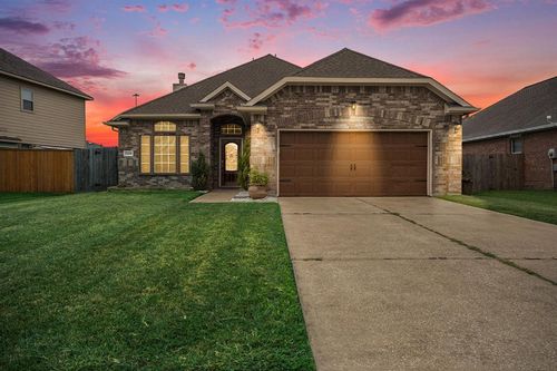 15219 Arnold, Baytown, TX, 77523-8690 | Card Image