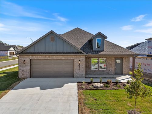 2309 N Lexington St, Siloam Springs, AR, 72761 | Card Image