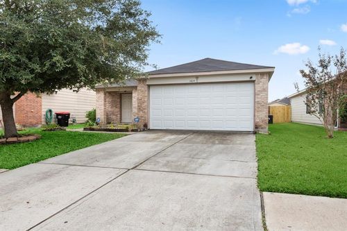 1614 Wooded Acres Dr, Humble, TX, 77396-2509 | Card Image
