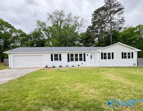 3111 Lewisburg Drive, Huntsville, AL, 35810 | Card Image