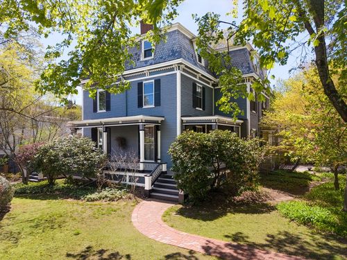 135-135 Langley Rd, Newton, MA, 02459 | Card Image