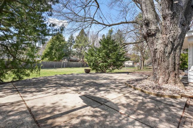 5711 Pheasant Hill Road, House other with 5 bedrooms, 3 bathrooms and null parking in MONONA WI | Image 55